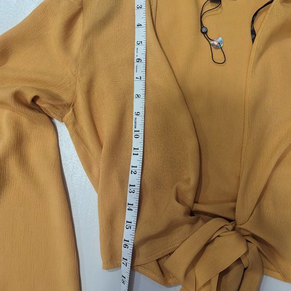 NWT Missguided Cropped Front-Tie blouse in Mustard Color - Picture 6 of 8